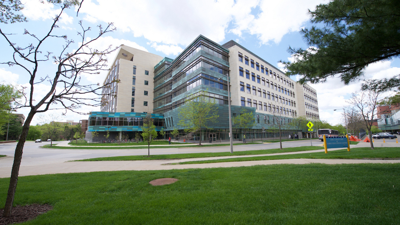 Medical Education Research Facility & Carver Biomedical Research Building